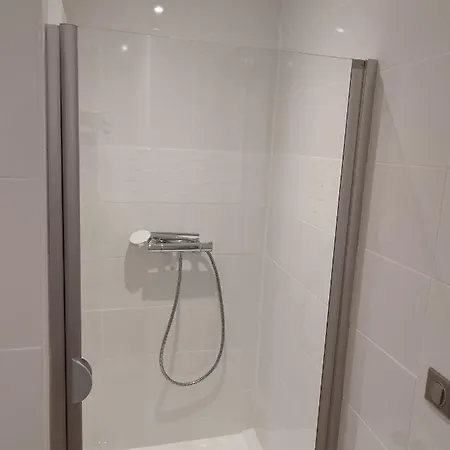 Agreable Maison Au Centre D'arreau Pour 8 Pers *